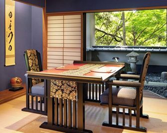 Kissho Yamanaka - Kaga - Dining room