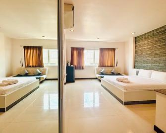Ree- Riverside hotel - Bangkok - Bedroom