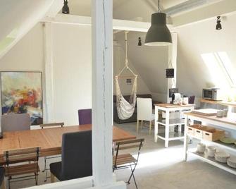 Five Point Hostel & Apartments - Gdansk - Comedor