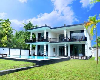 Minuri Villa - Hikkaduwa - Building