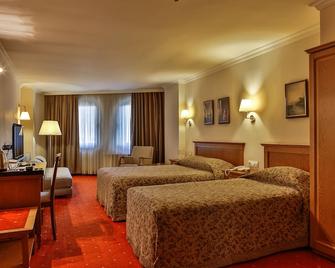 Central Hotel - Bursa - Soverom