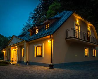 Apartmány Weissov Dom - Hodruša - Edificio