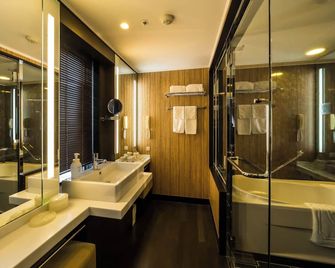 Hotel Monterey La Soeur Osaka - אוסקה
