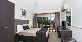 Comfort Inn & Suites Northgate Airport - Brisbane - Phòng ngủ