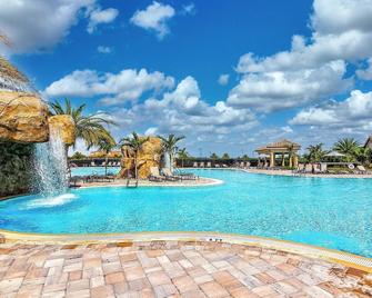 Timeless Memories - Lakewood Ranch - Pool