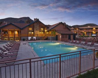 Breathtaking In All Directions! - Estes Park - Pool