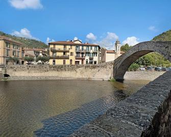 G House Dolceacqua - Dolceacqua - Pool