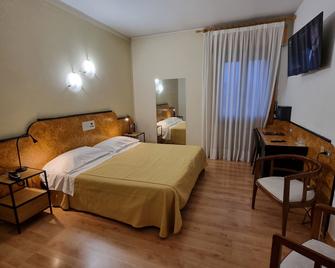 Cityhotel Cristina Vicenza - Vicenza - Habitación