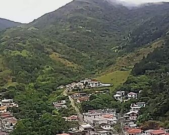 Hotel Maranata - Governador Celso Ramos - Vista esterna