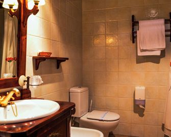 Hotel Pradas Ordesa - Broto