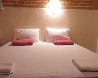 Khaochan Resort Phatthalung - Sathing Phra - Bedroom