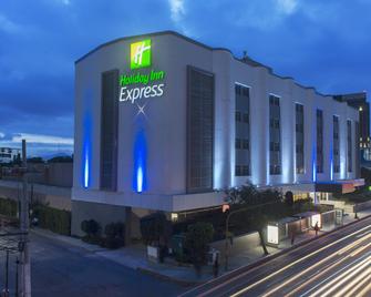 Holiday Inn Express Mexico - Toreo - Naucalpan de Juárez - Gebouw
