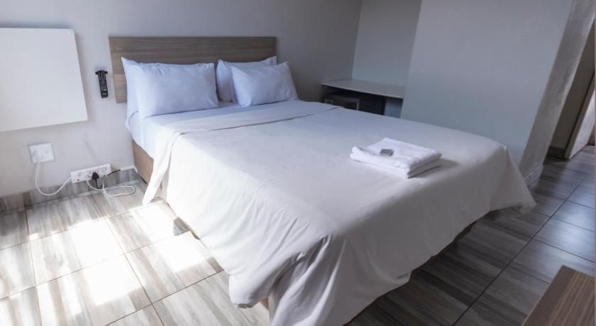 Ecomotel O.R.Tambo thumbnail 3