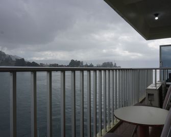 Siantar Hotel Parapat - Parapat - Balkon