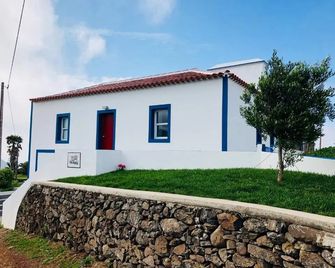 Villa Mariense - Vila do Porto - Edifício