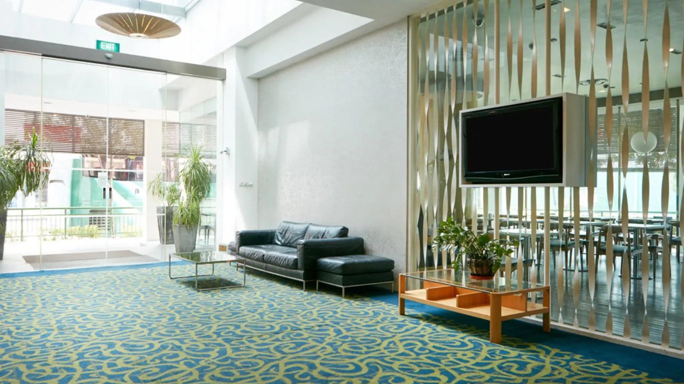 Aqueen Hotel Lavender