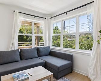 Walkable Seattle Gem Close To Everything condo - Seattle - Sala de estar