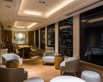 Keio Plaza Hotel Tokyo Premier Grand - טוקיו - טרקלין