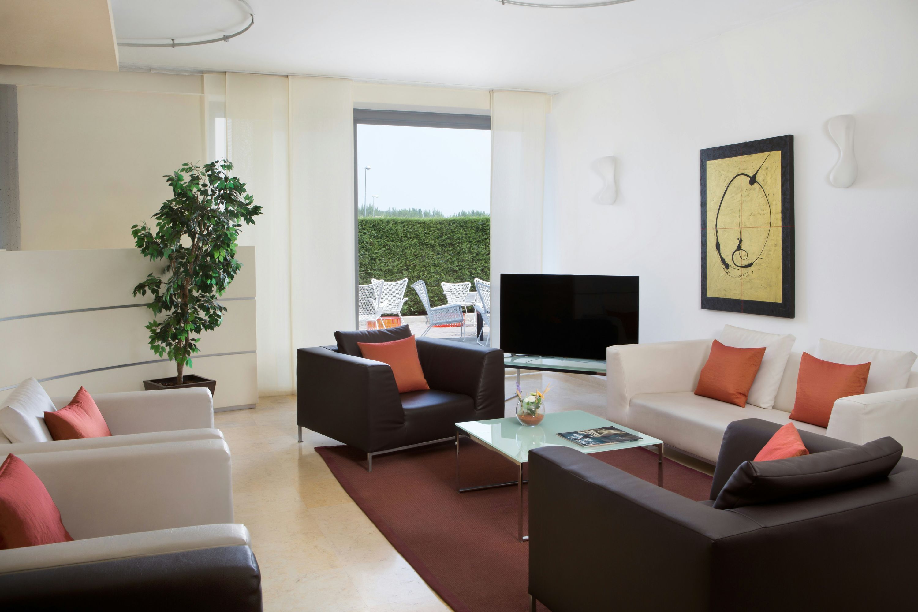 Montemezzi Hotel thumbnail 3