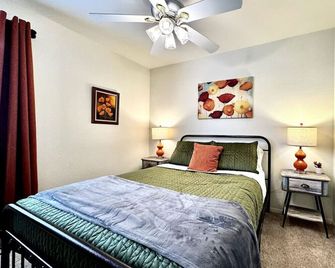 King Bed Retreat, Pet-Friendly, Rancho Cordova - Rancho Cordova