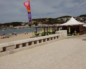 Stunning High Spec Apartment With Heated Pool - São Martinho do Porto - Playa