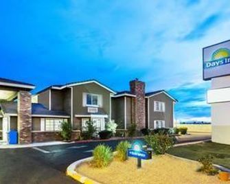 Travel Inn - Mesa - Mesa - Edificio