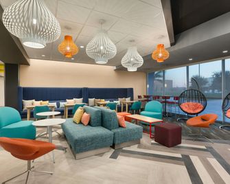 Tru By Hilton Webster Houston Nasa - Webster - Lounge