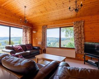 Holiday Home Achmony Number 9 by Interhome - Drumnadrochit - Salon