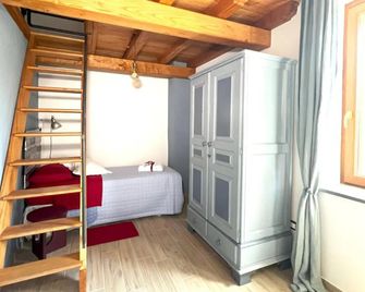 Palazzo Contino - Bagnoregio - Camera da letto