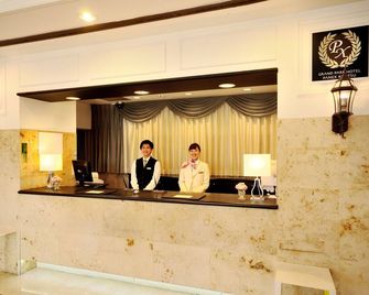 Grand Park Hotel Panex Kimitsu - Kimitsu - Recepción
