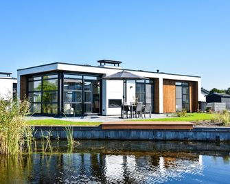Luxury Waterfront Escape - Nieuw-Loosdrecht - Gebouw