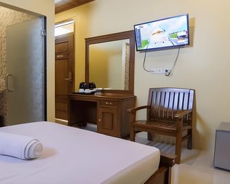 Maxima Pearl Hotel - Labuan Bajo - Sypialnia
