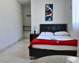 Gran Hotel Los Angeles - El Colegio - Habitación