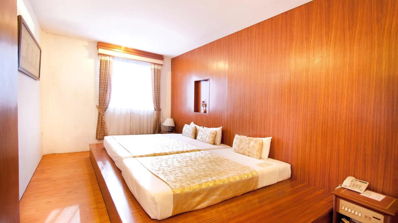 China Town Hotel