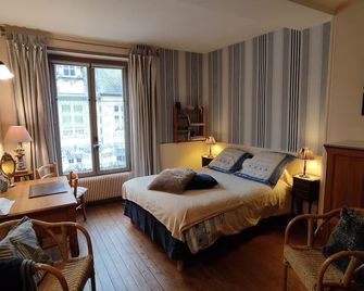 Dodo et tartines B&B - באיואו - חדר שינה