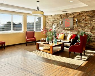 Red Roof Inn Plus+ Washington DC Rockville - Rockville - Lobby