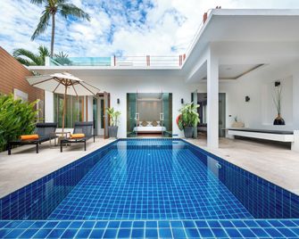 La Flora Resort Patong (Sha Plus+) - Patong - Pool
