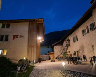 팔라초 로드론 베르텔리 디모라 스토리카 & 스파 - 카데르조네 - 건물