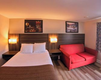 Maple Leaf Inn & Suites - Kincardine - Ložnice