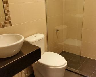 Hotel Iskandar - Kota Kinabalu - Bagno