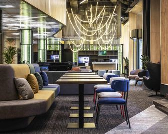 ibis Almaty Jetisu - Almaty - Gebäude