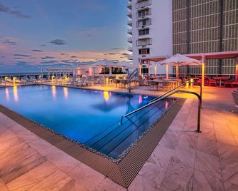 Hotel Maren Fort Lauderdale Beach, Curio Collection By Hilton - Fort Lauderdale - Pool