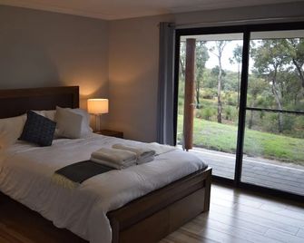 Eagle Bay House - Eagle Bay