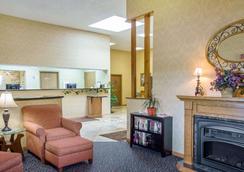 Comfort Inn 87 1 1 0 Piketon Hotel Deals Reviews Kayak