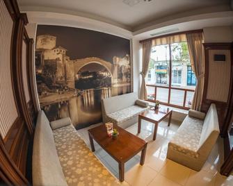 Hotel Bristol - Mostar - Sala de estar