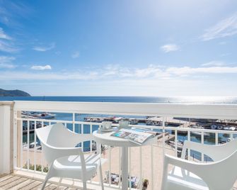 Hotel Cala Bona - Cala Bona - Balkon