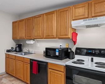 Charming 1-bedroom house in fabulous Florence Alabama - Florence - Keuken