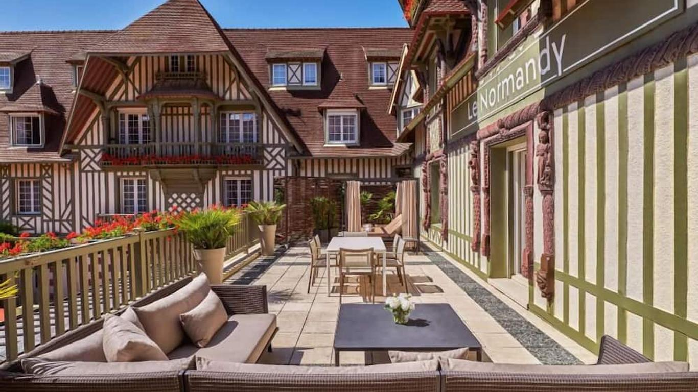 Hotel Barriere Le Normandy