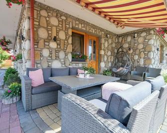 Pod Tatrami - Białka Tatrzańska - Patio