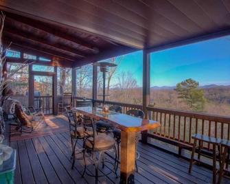Eddiebear - Blue Ridge - Parveke